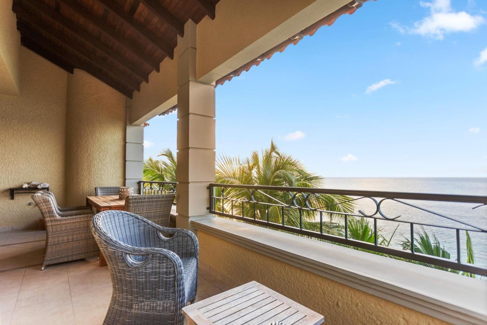 The Bellafonte - Luxury Oceanfront Hotel Kralendijk  Ngoại thất bức ảnh