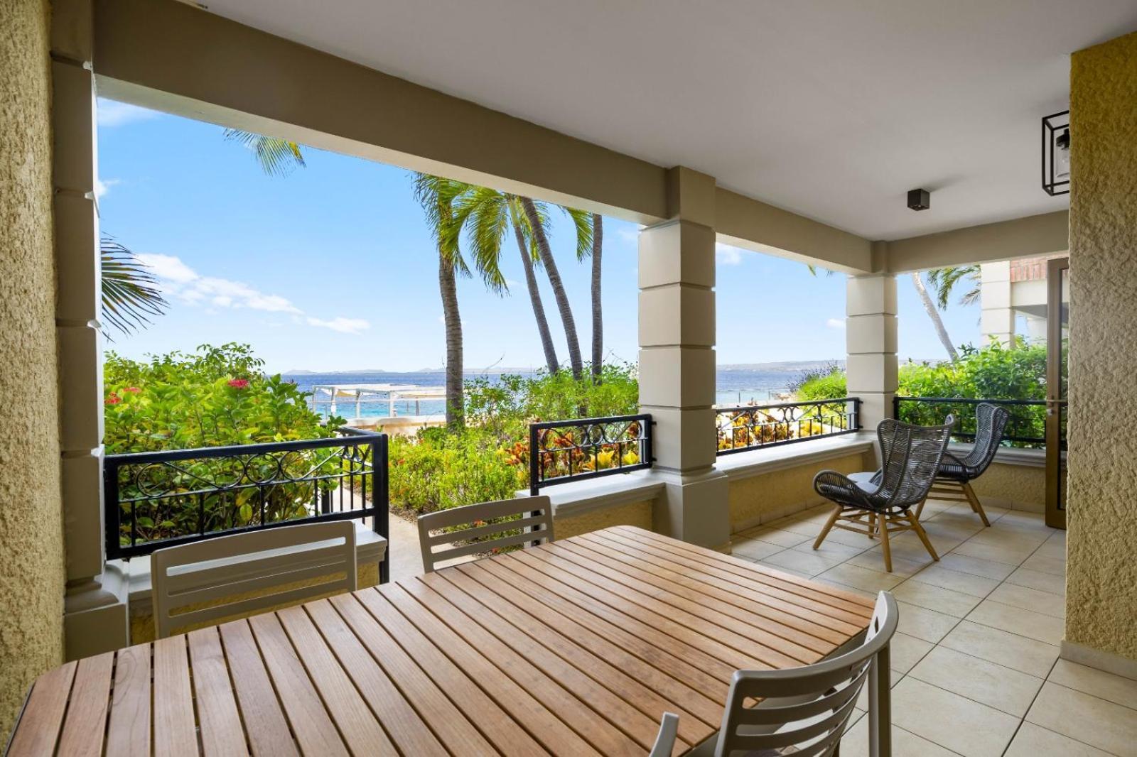 The Bellafonte - Luxury Oceanfront Hotel Kralendijk  Ngoại thất bức ảnh