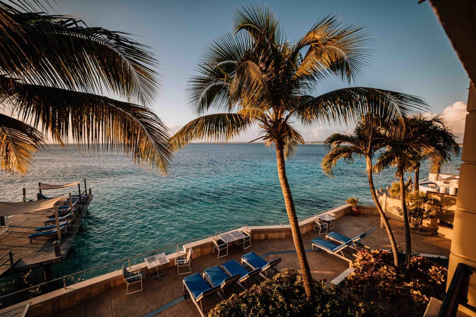 The Bellafonte - Luxury Oceanfront Hotel Kralendijk  Ngoại thất bức ảnh