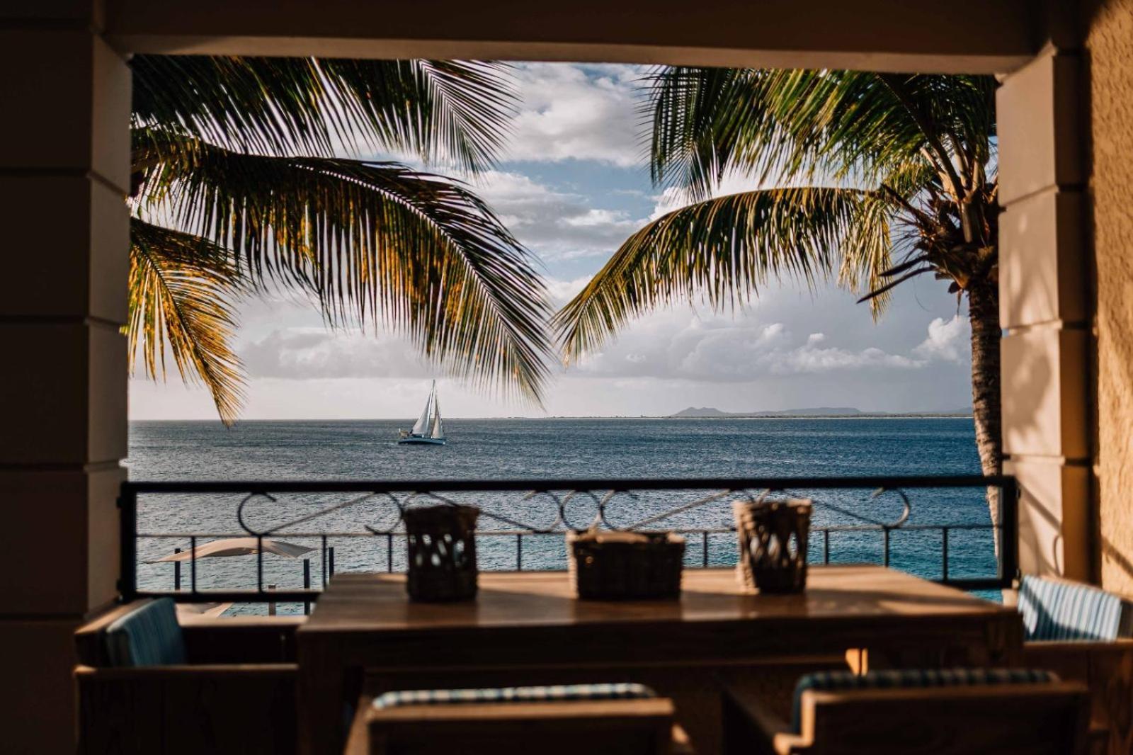 The Bellafonte - Luxury Oceanfront Hotel Kralendijk  Ngoại thất bức ảnh