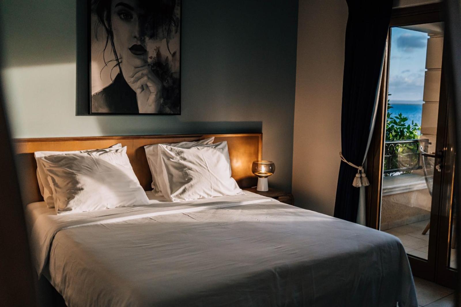 The Bellafonte - Luxury Oceanfront Hotel Kralendijk  Ngoại thất bức ảnh