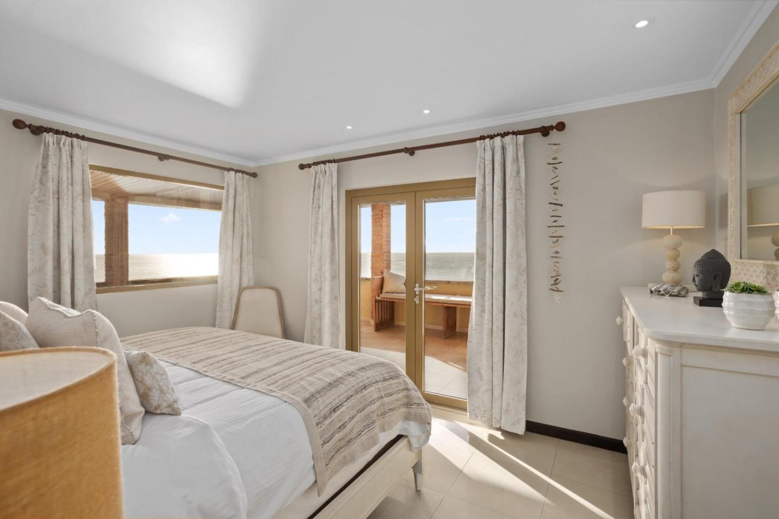 The Bellafonte - Luxury Oceanfront Hotel Kralendijk  Ngoại thất bức ảnh