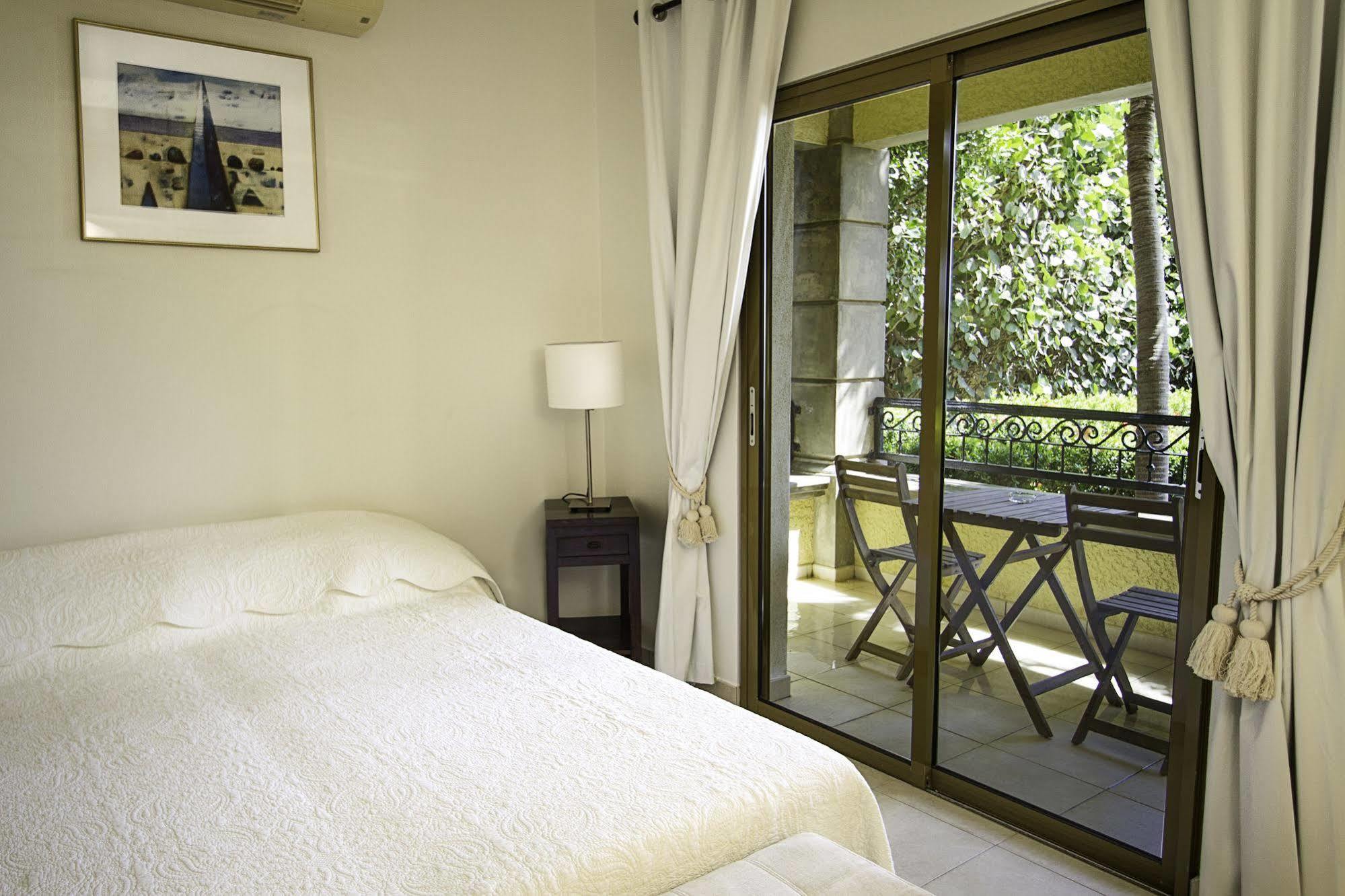 The Bellafonte - Luxury Oceanfront Hotel Kralendijk  Ngoại thất bức ảnh